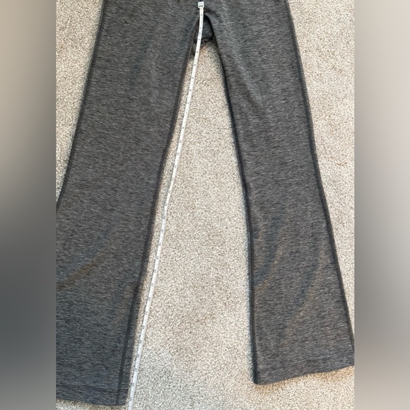 Lululemon Groove Nulu Super High Rise Flared Pant - Picture 8 of 15